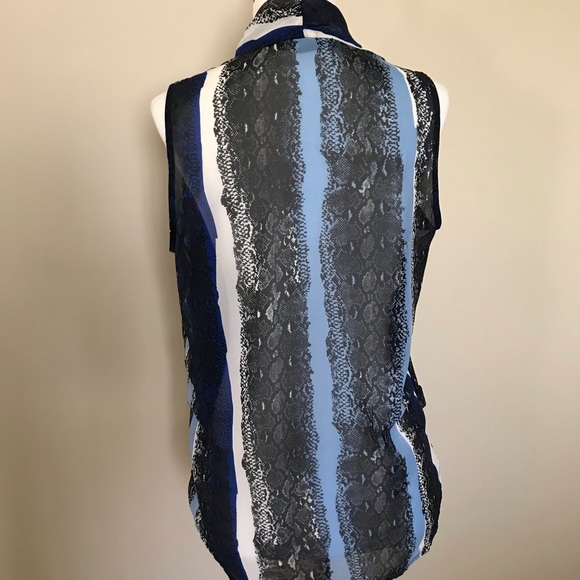 Kenneth Cole snakeskin lightweight blouse - Picture 4 of 5